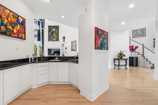 18736 Wainsborough Lane, Dallas, TX 75287