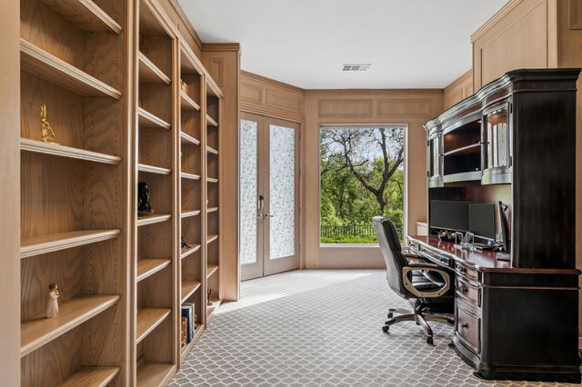 18736 Wainsborough Lane, Dallas, TX 75287