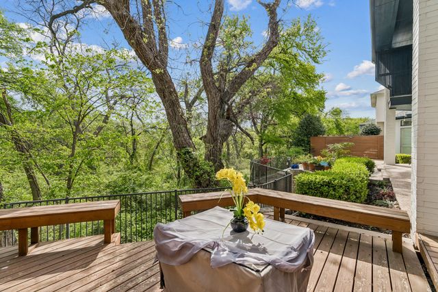 18736 Wainsborough Lane, Dallas, TX 75287