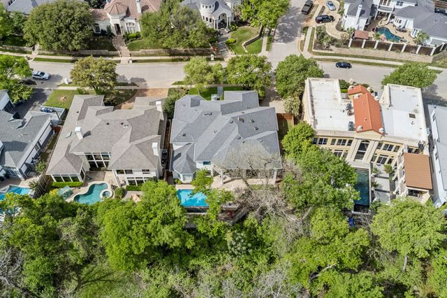 18736 Wainsborough Lane, Dallas, TX 75287