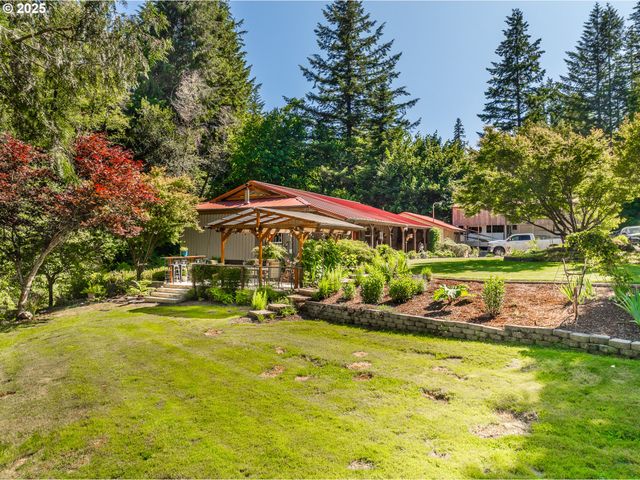 51256 SALMON GULCH Rd, Myrtle Point, OR 97458