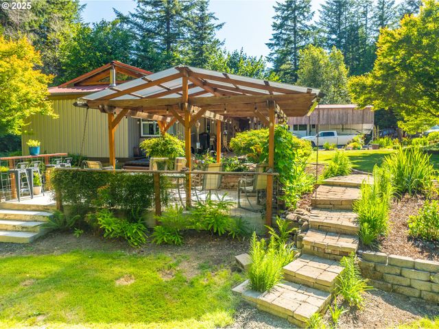 51256 SALMON GULCH Rd, Myrtle Point, OR 97458