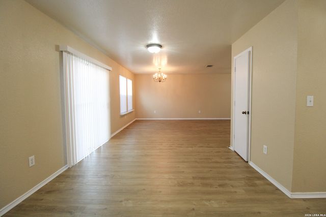 8314 Steep Valley, Converse, TX 78109