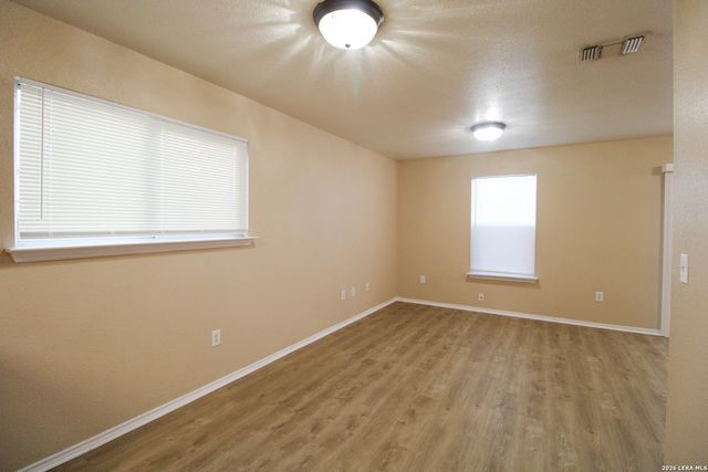 8314 Steep Valley, Converse, TX 78109