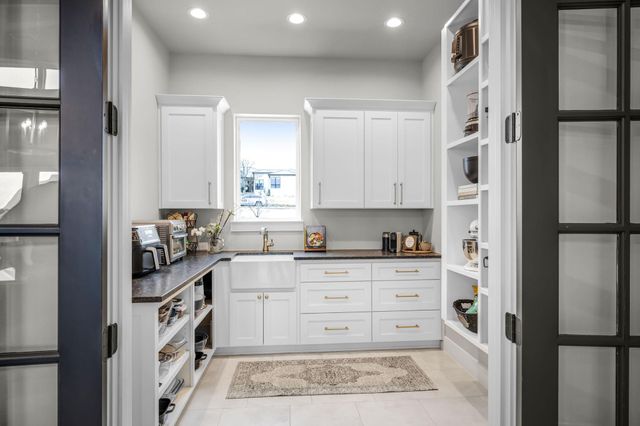 1326 Via Principale, New Braunfels, TX 78132