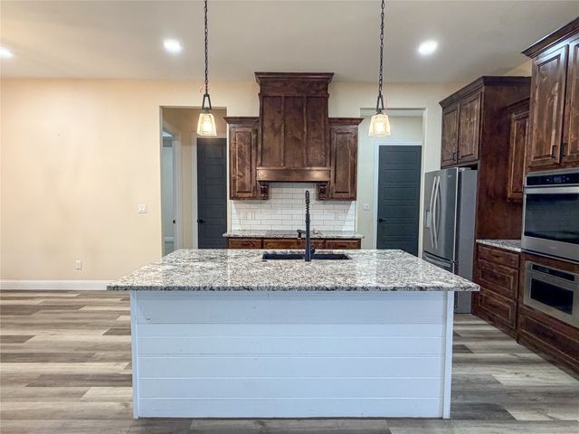 1290 County Road 2175, Decatur, TX 76234