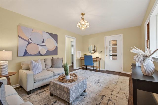 2700 Niles Road, Saint Joseph, MI 49085