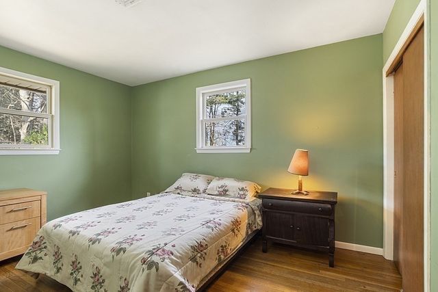 71 Bemis Rd, Holyoke, MA 01040