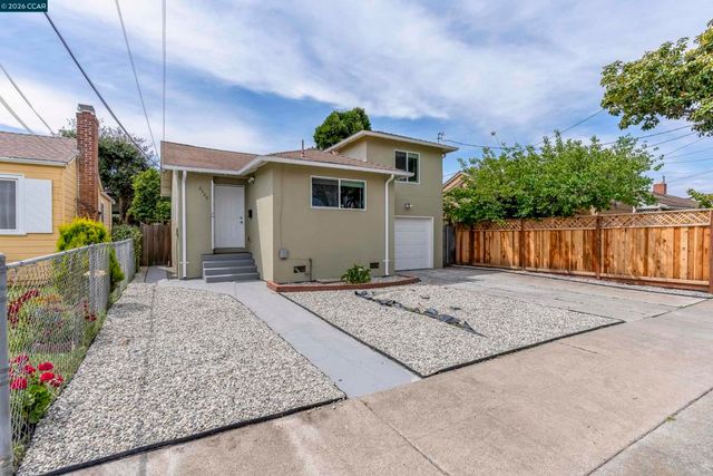 2520 Chanslor Ave, Richmond, CA 94804