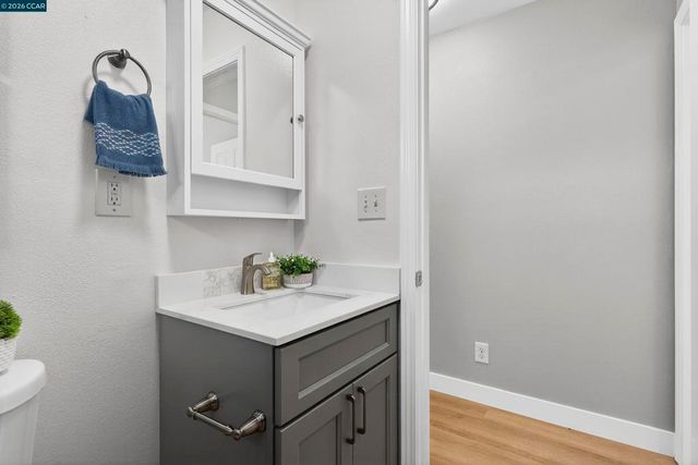 2520 Chanslor Ave, Richmond, CA 94804