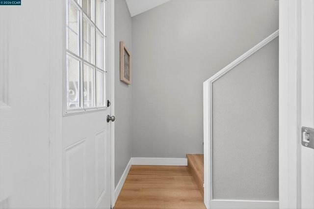 2520 Chanslor Ave, Richmond, CA 94804