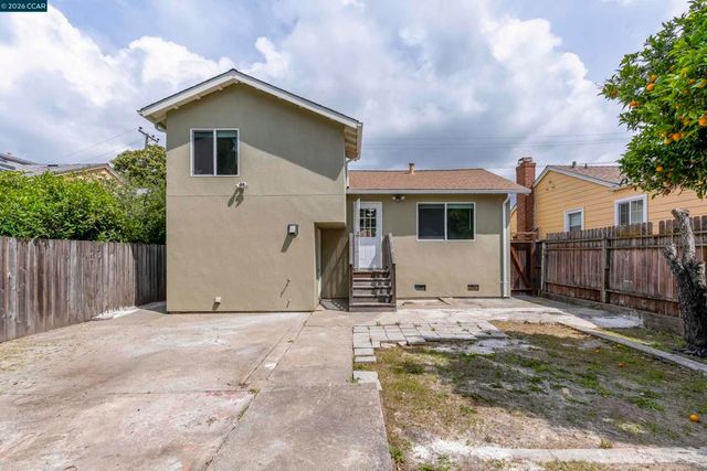 2520 Chanslor Ave, Richmond, CA 94804