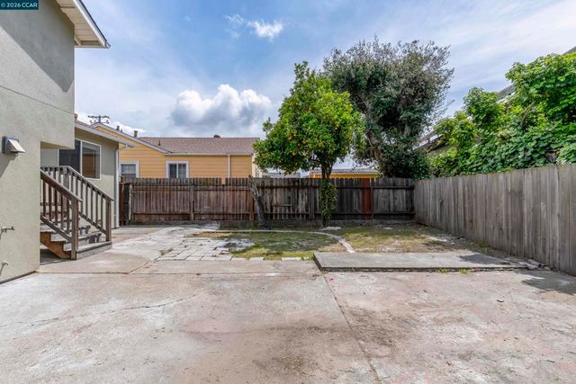 2520 Chanslor Ave, Richmond, CA 94804