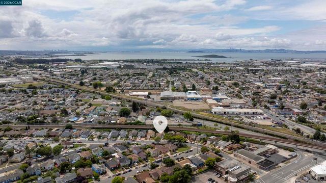 2520 Chanslor Ave, Richmond, CA 94804