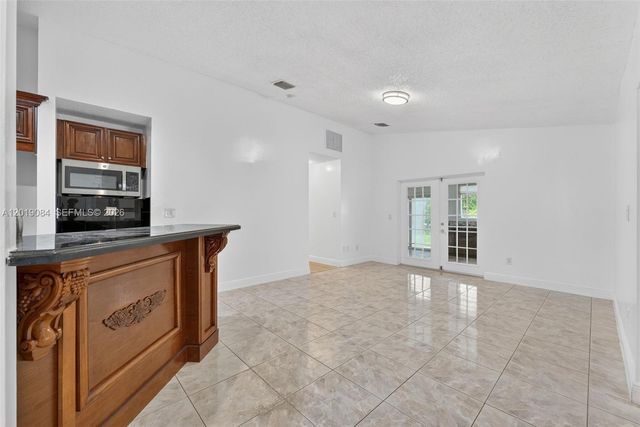 3462 Harness Circle, Wellington, FL 33449