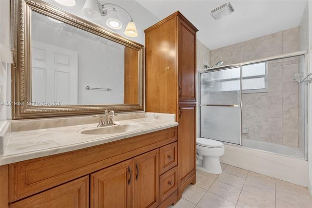 3462 Harness Circle, Wellington, FL 33449