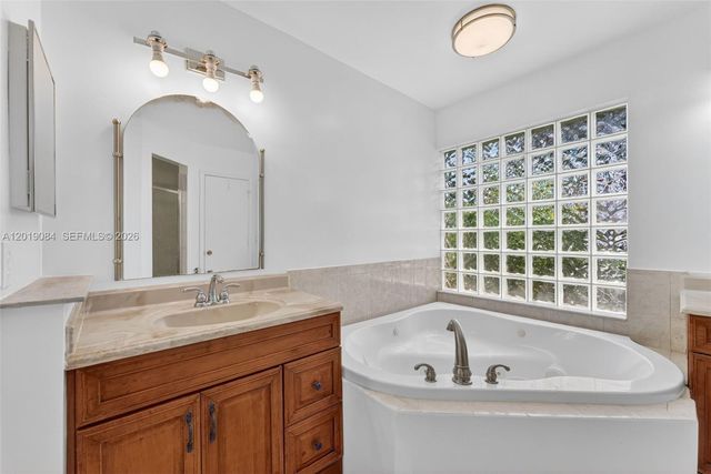 3462 Harness Circle, Wellington, FL 33449