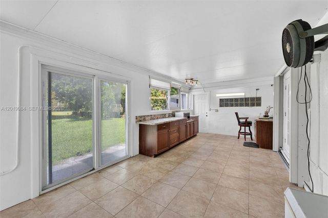 3462 Harness Circle, Wellington, FL 33449