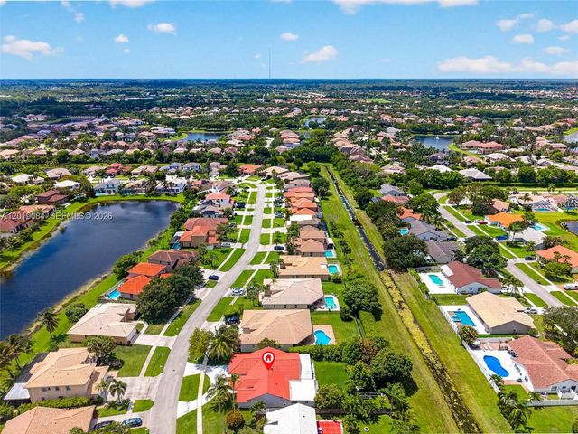 3462 Harness Circle, Wellington, FL 33449