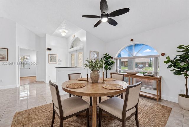 3462 Harness Circle, Wellington, FL 33449