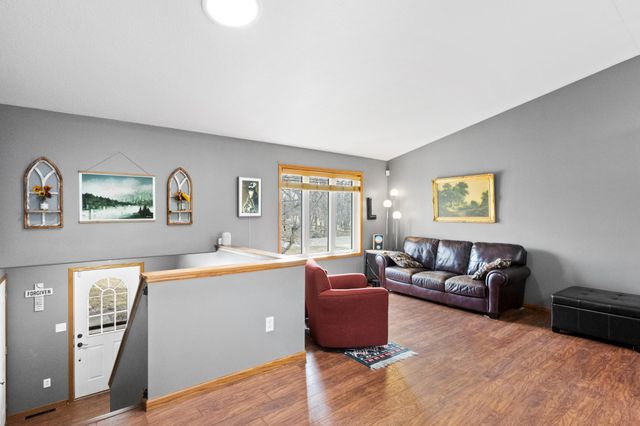 2815 Crestwood Drive NE, Alexandria, MN 56308