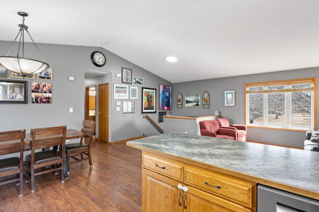 2815 Crestwood Drive NE, Alexandria, MN 56308