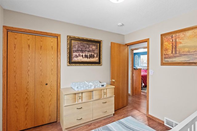 2815 Crestwood Drive NE, Alexandria, MN 56308