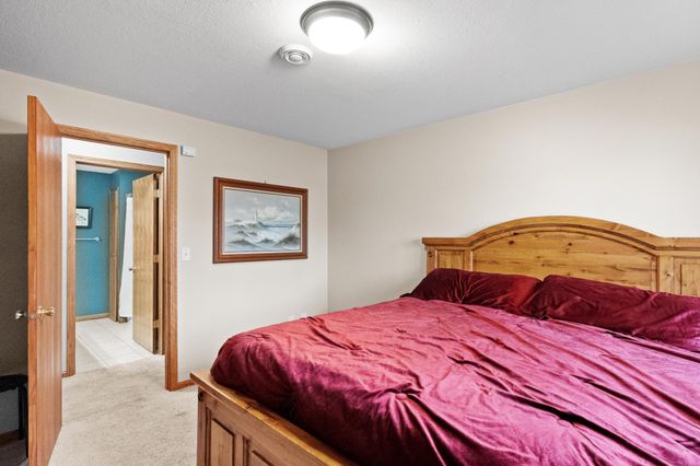 2815 Crestwood Drive NE, Alexandria, MN 56308