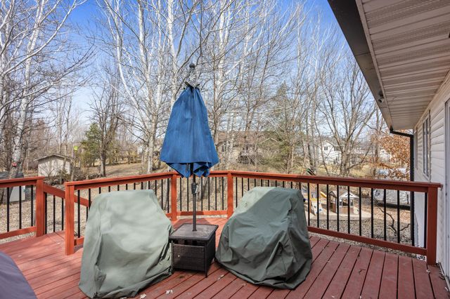 2815 Crestwood Drive NE, Alexandria, MN 56308