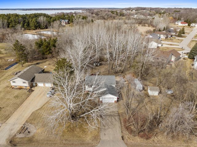 2815 Crestwood Drive NE, Alexandria, MN 56308
