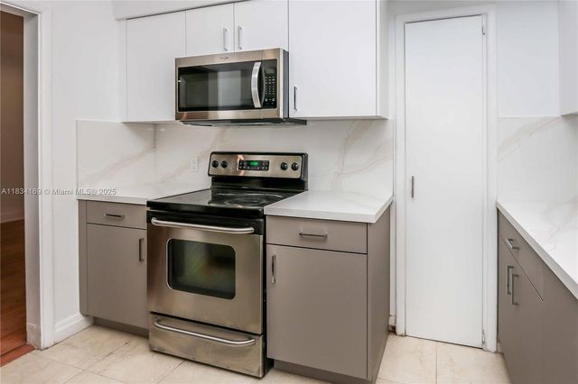 1220 Milan Ave, Coral Gables, FL 33134