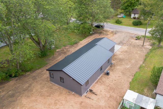 2628 Hamilton Road, Muskegon, MI 49445