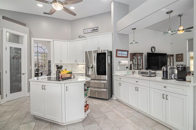 9537 CASTLEFORD POINT, Orlando, FL 32836