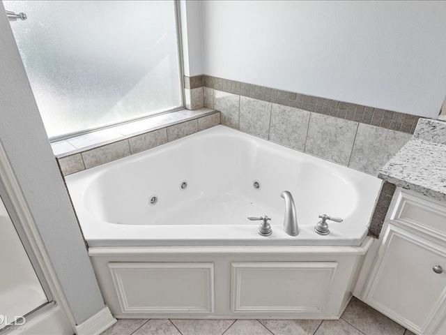 10440 Plum Creek Drive, Shreveport, LA 71106