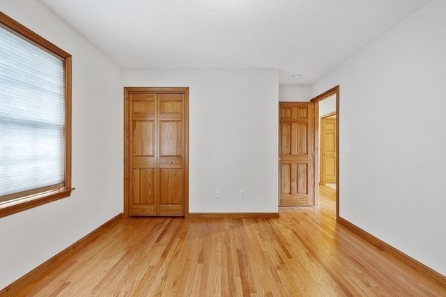 14 Belcourt Rd, Worcester, MA 01605