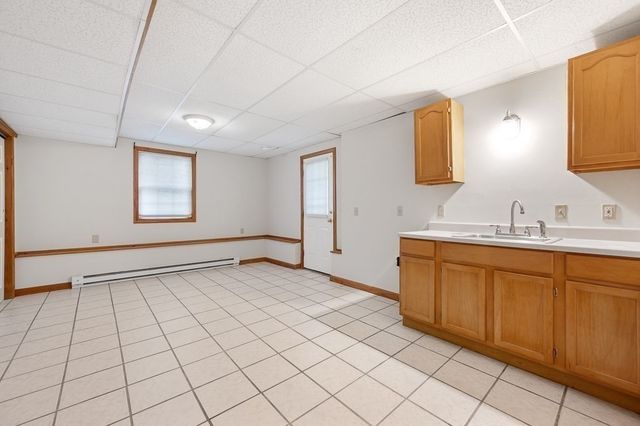 14 Belcourt Rd, Worcester, MA 01605