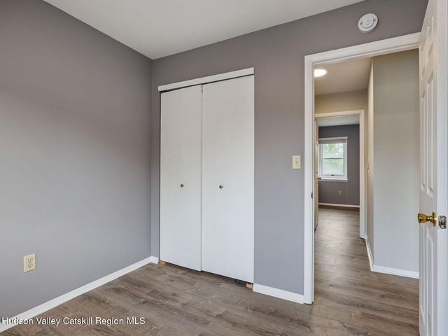 39 Sunnybrook Circle, Highland, NY 12528