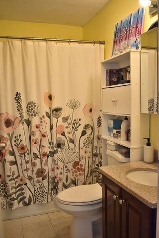 35 Hosmer St 16, Marlborough, MA 01752