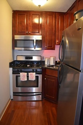 35 Hosmer St 16, Marlborough, MA 01752