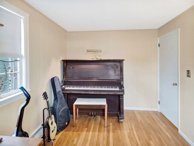 343 Lexington Street, Woburn, MA 01801