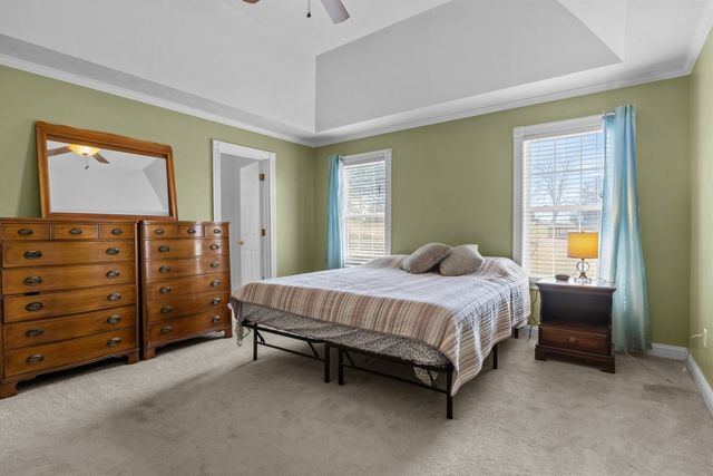 1250 Old East Side Rd, Burns, TN 37029