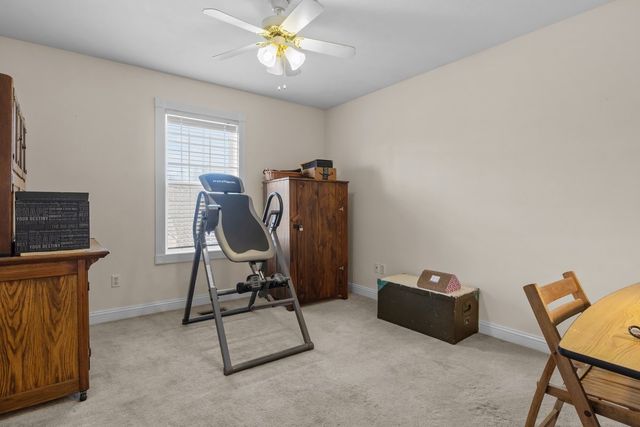 1250 Old East Side Rd, Burns, TN 37029