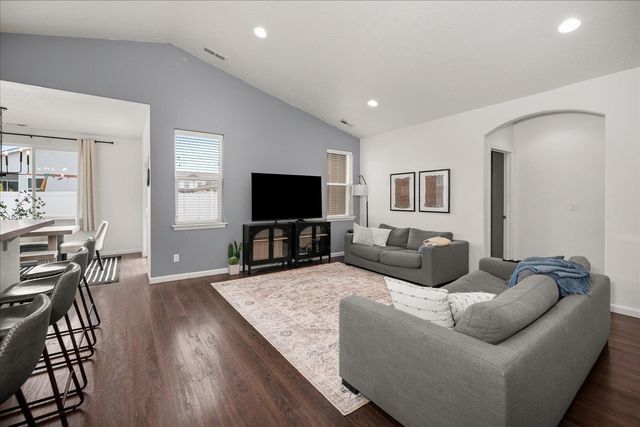 12905 W Pacific Ave, Airway Heights, WA 99001