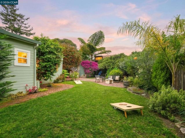 324 63Rd St, Oakland, CA 94618
