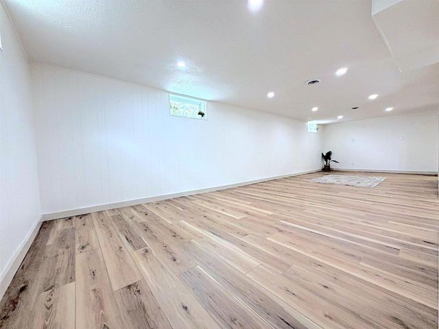 225 E CIRCLE STREET, Appleton, WI 54911