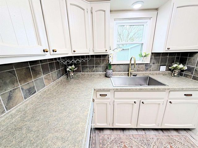 225 E CIRCLE STREET, Appleton, WI 54911