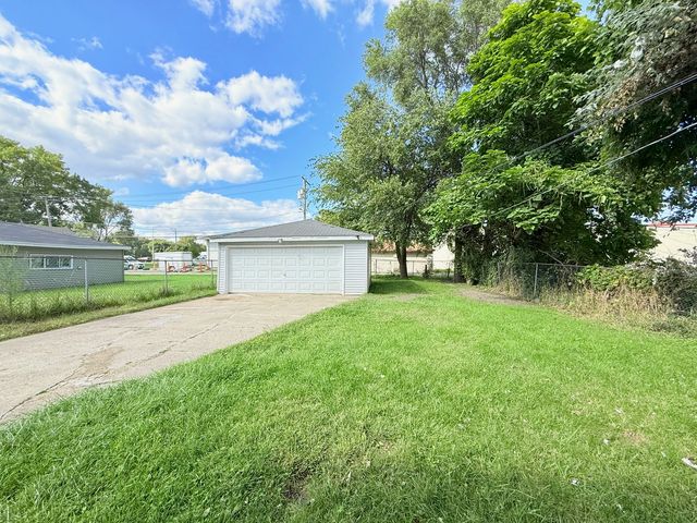 826 Williams Street, Calumet City, IL 60409