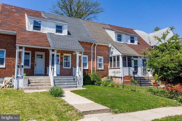 1122 W RIDGE RD, Marcus Hook, PA 19061