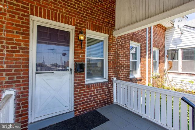 1122 W RIDGE RD, Marcus Hook, PA 19061