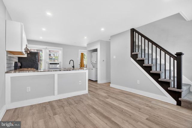 1122 W RIDGE RD, Marcus Hook, PA 19061
